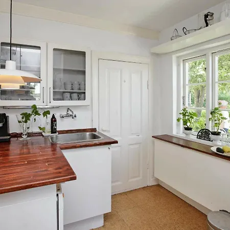 Holiday home Two-bedroom Holiday In 3