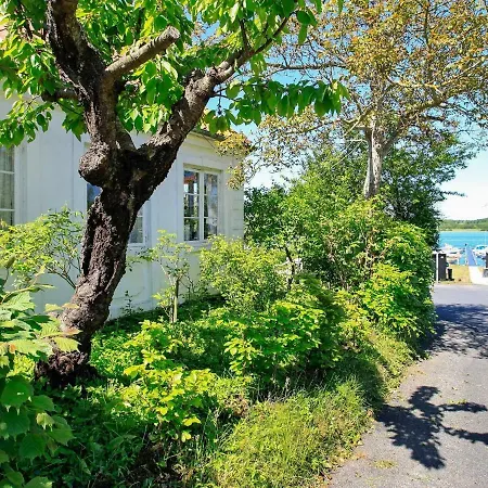 Two-bedroom Holiday In 3 Holiday home *