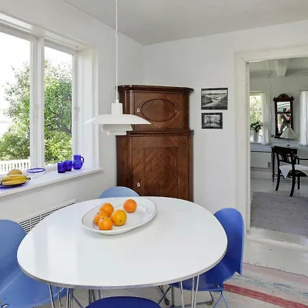 Two-bedroom Holiday In 3 Holiday home