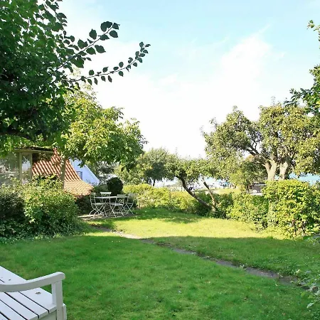 Two-bedroom Holiday In 3 Holiday home *